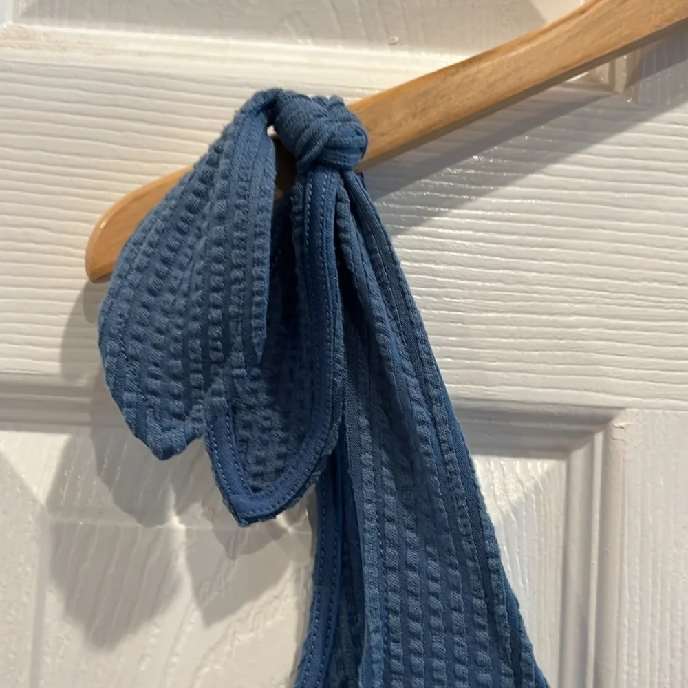 Urban Outfitters UO Marlee Knit Tie Shoulder Romper - Picture 4 of 9